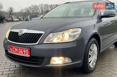 Универсал Skoda Octavia 2009 в Виннице