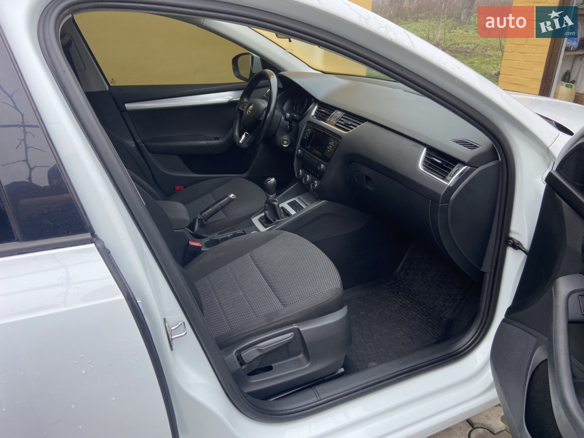 2015 Skoda Octavia - мініатюра 10