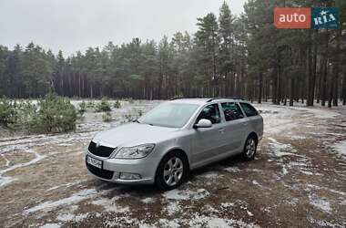 Универсал Skoda Octavia 2010 в Сумах
