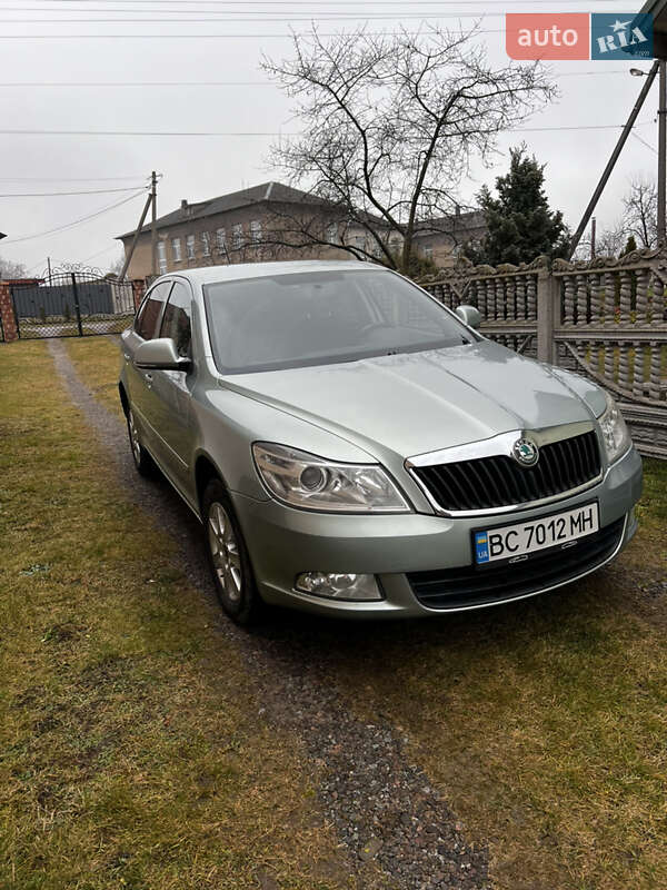 Skoda Octavia 2011