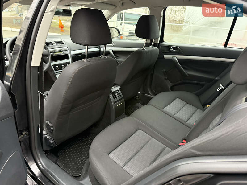 Лифтбек Skoda Octavia 2009 в Виннице