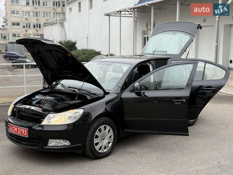 Лифтбек Skoda Octavia 2009 в Виннице