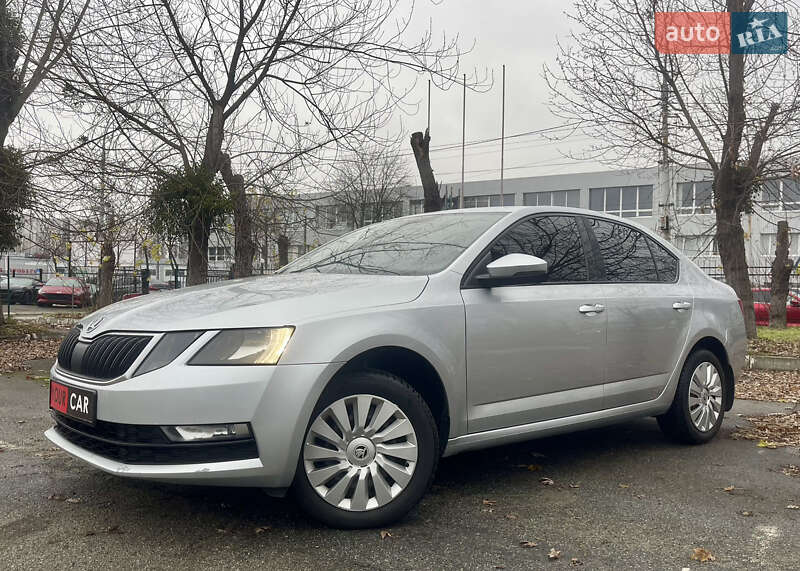 Лифтбек Skoda Octavia 2017 в Киеве