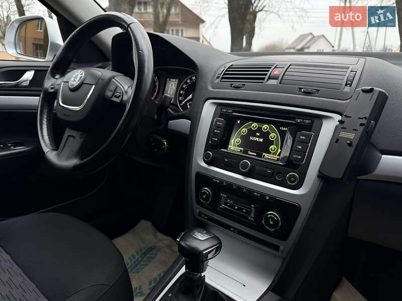 Универсал Skoda Octavia 2012 в Тячеве фото 30 Универсал Skoda Octavia 2012 в Тячеве