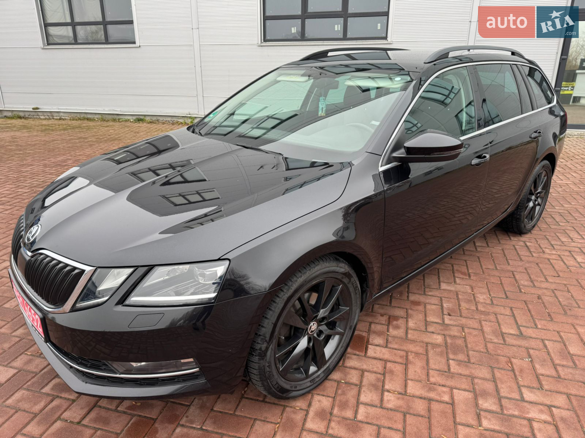 2017 Skoda Octavia - мініатюра 9