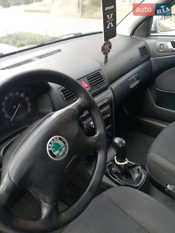 Ліфтбек Skoda Octavia 2009 в Оратові