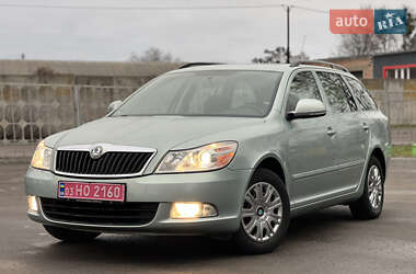 Универсал Skoda Octavia 2010 в Лубнах