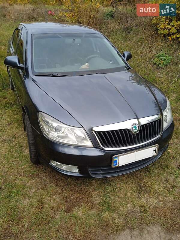Лифтбек Skoda Octavia 2011 в Зенькове