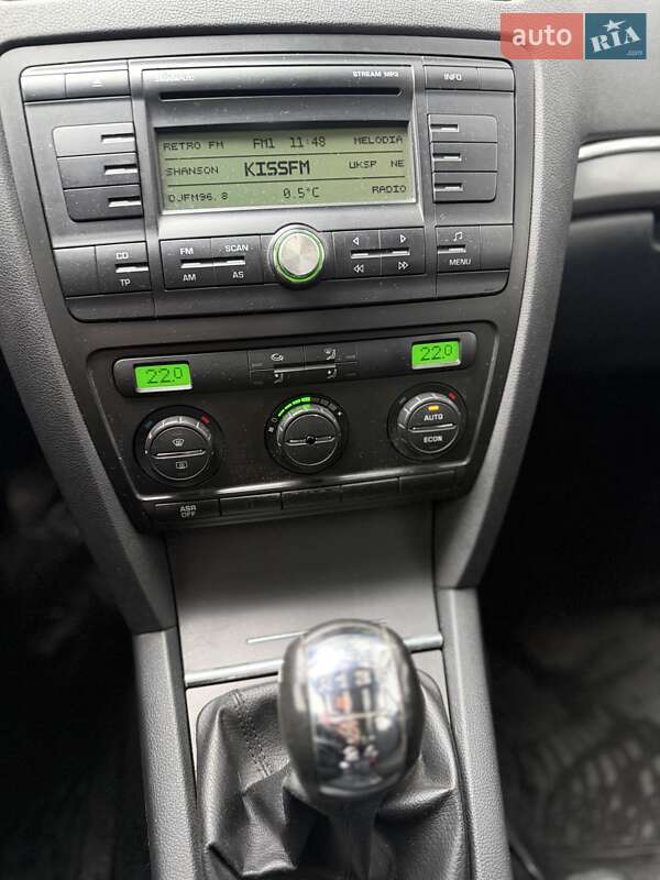 Лифтбек Skoda Octavia 2008 в Киеве фото 14 Лифтбек Skoda Octavia 2008 в Киеве