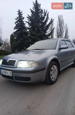 Універсал Skoda Octavia 2003 в Черкасах