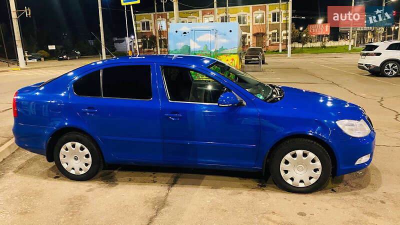 Ліфтбек Skoda Octavia 2009 в Кривому Розі