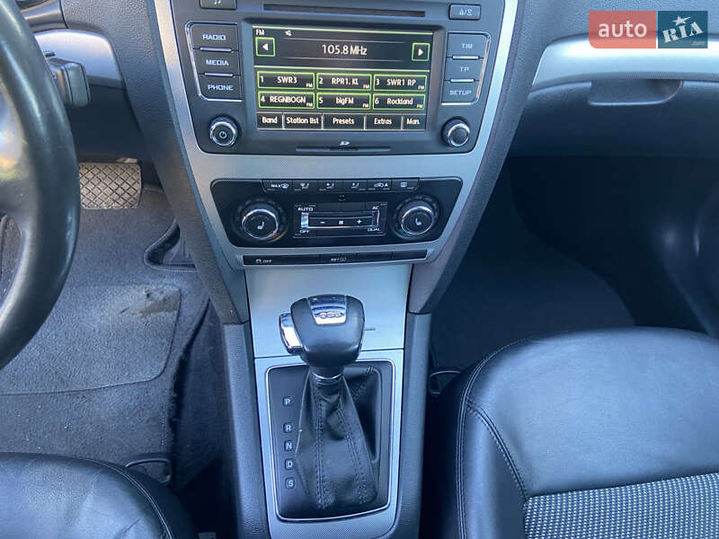 Універсал Skoda Octavia 2010 в Луцьку