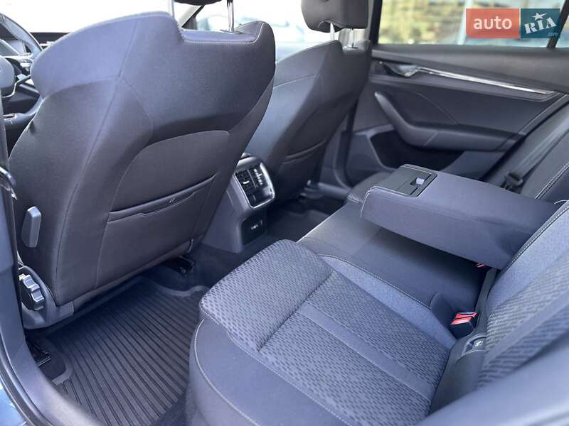 Ліфтбек Skoda Octavia 2021 в Києві