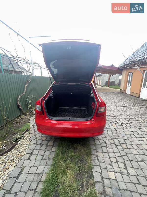 Лифтбек Skoda Octavia 2011 в Мукачево