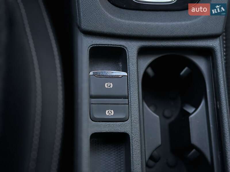 Универсал Skoda Octavia 2021 в Киеве