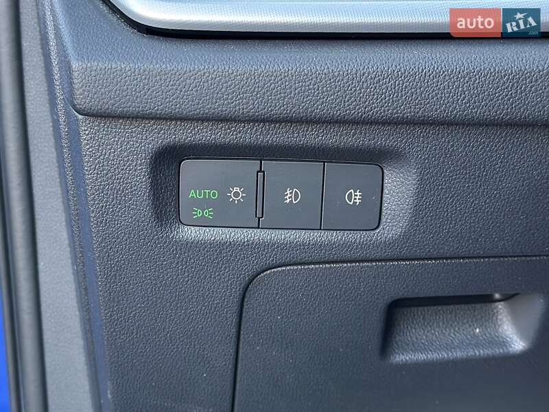 Универсал Skoda Octavia 2021 в Киеве