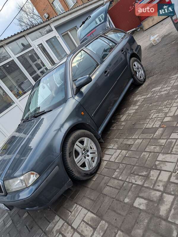 Універсал Skoda Octavia 1999 в Сумах
