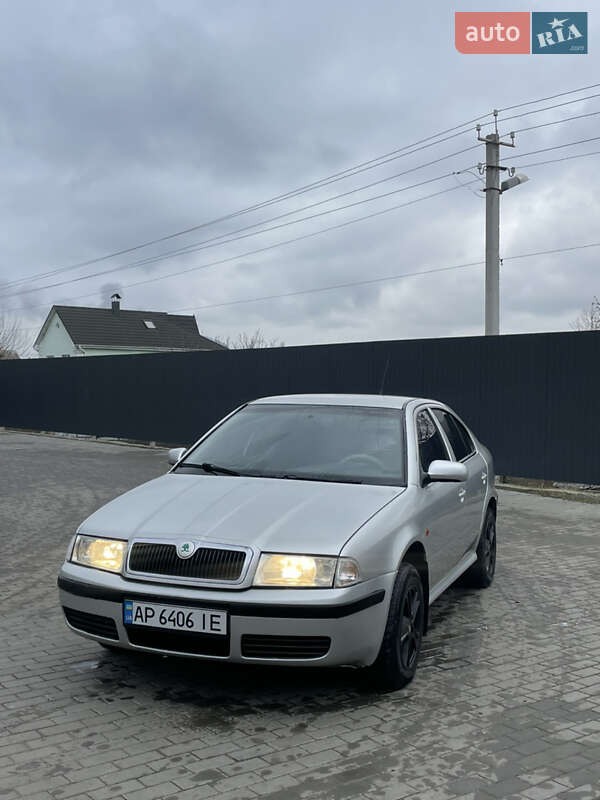 Лифтбек Skoda Octavia 1997 в Черкассах
