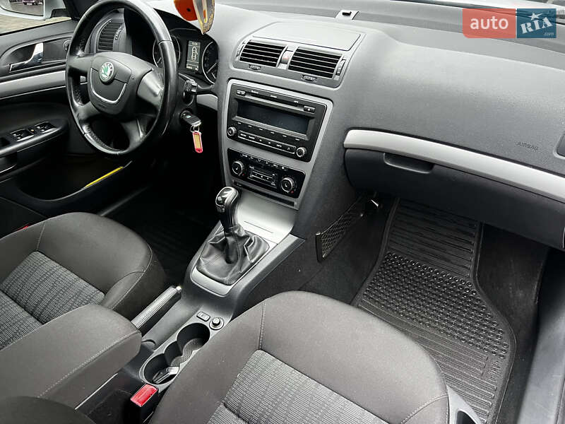 Универсал Skoda Octavia 2011 в Ровно фото 6 Универсал Skoda Octavia 2011 в Ровно
