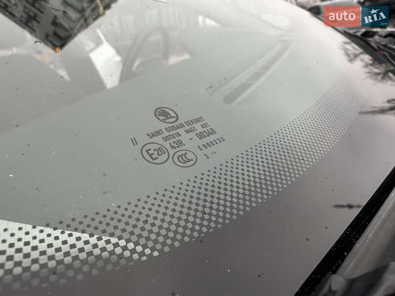 Лифтбек Skoda Octavia 2013 в Кропивницком