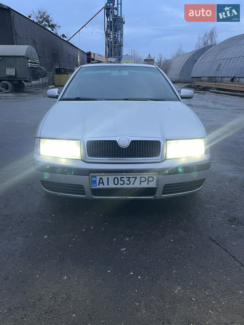 🔥 Skoda Octavia 2003 | 2.0 газ/бензин 🔥

Мотор 2.0 — їде бодро, не димить, не стукає.
Газ вписаний, працює чітко, витрата мінімальна.
Коробка — без питань, ходова зібрана.

✔️ Сів і поїхав
✔️ Документи в порядку
✔️ Переоформлення без проблем
✔️ Ідеальний варіант “на кожен день”

Авто живе, не корч.
Торг біля капота, адекватний покупець — адекватна ціна.
