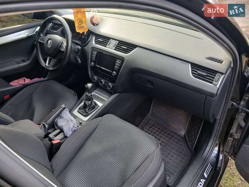 Универсал Skoda Octavia 2016 в Полтаве