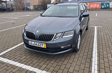 Универсал Skoda Octavia 2018 в Владимире