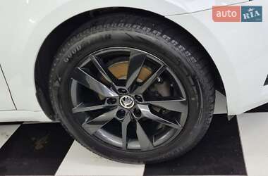 Лифтбек Skoda Octavia 2017 в Сваляве