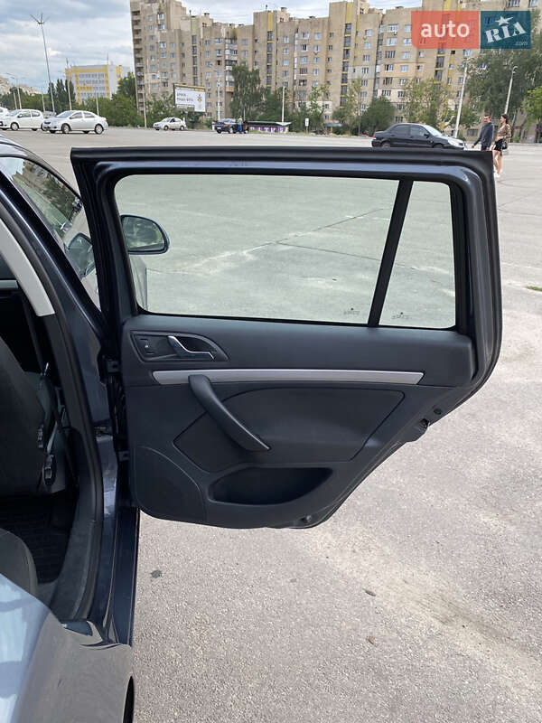 Универсал Skoda Octavia 2009 в Киеве фото 20 Универсал Skoda Octavia 2009 в Киеве