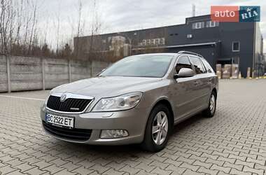 Универсал Skoda Octavia 2011 в Ужгороде