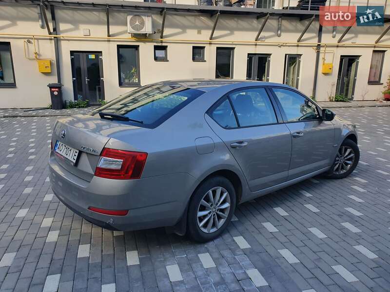 Лифтбек Skoda Octavia 2016 в Тячеве