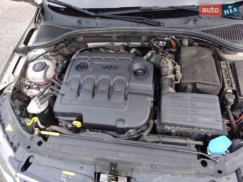 Лифтбек Skoda Octavia 2016 в Тячеве