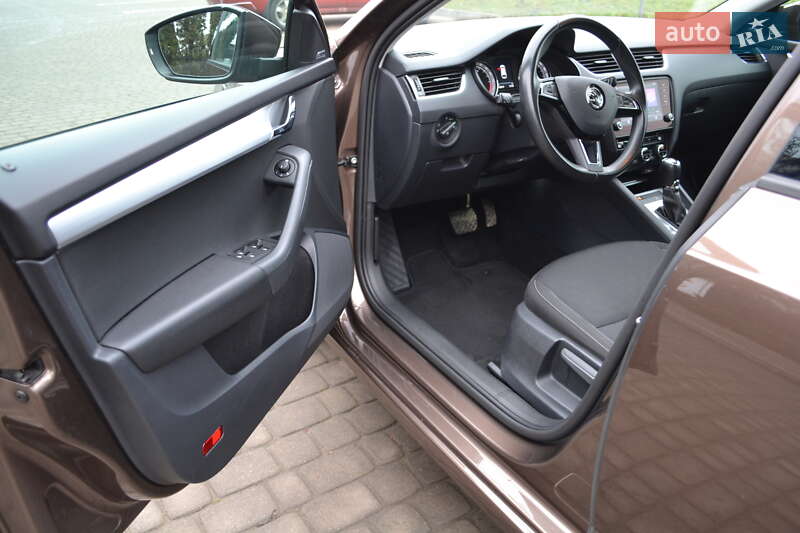 Універсал Skoda Octavia 2019 в Тернополі