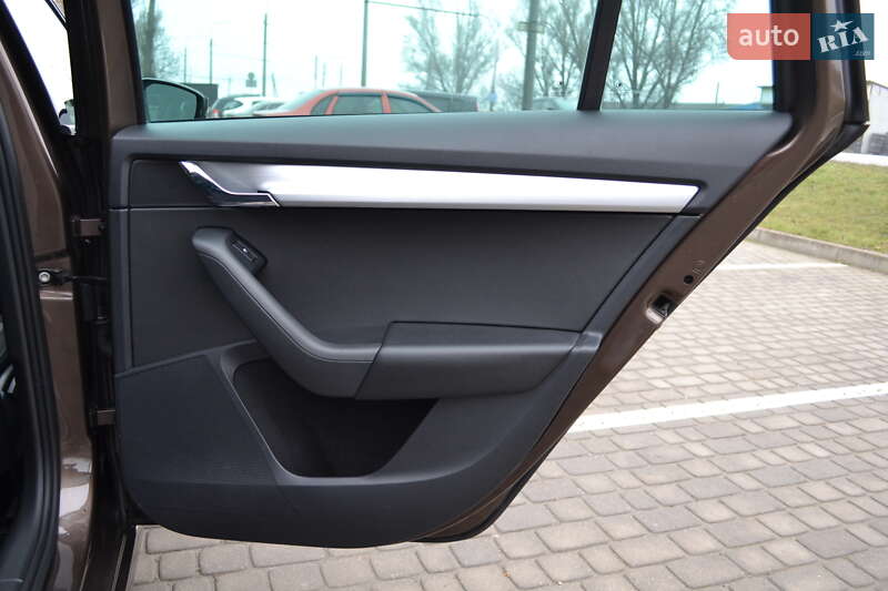 Універсал Skoda Octavia 2019 в Тернополі