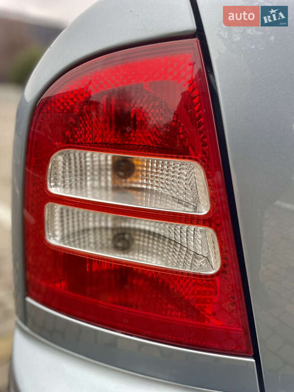 Лифтбек Skoda Octavia 2004 в Луцке фото 32 Лифтбек Skoda Octavia 2004 в Луцке