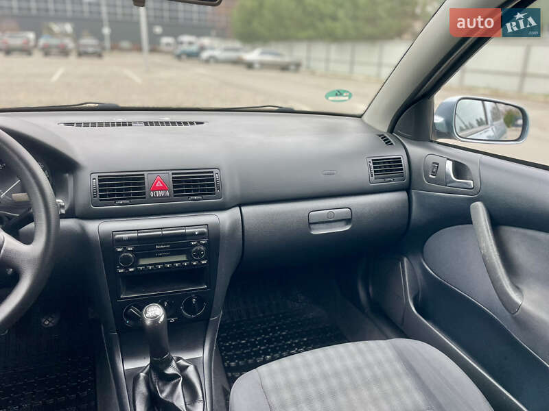 Лифтбек Skoda Octavia 2004 в Луцке фото 50 Лифтбек Skoda Octavia 2004 в Луцке