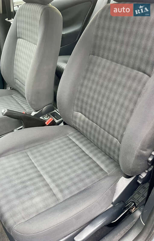 Лифтбек Skoda Octavia 2004 в Луцке фото 64 Лифтбек Skoda Octavia 2004 в Луцке