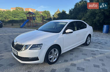 Ліфтбек Skoda Octavia 2017 в Мукачевому