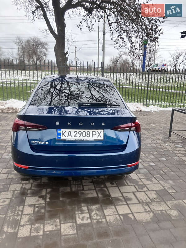 Ліфтбек Skoda Octavia 2021 в Кривому Розі