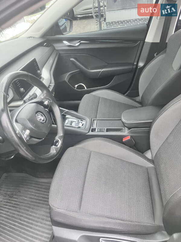 Ліфтбек Skoda Octavia 2021 в Кривому Розі