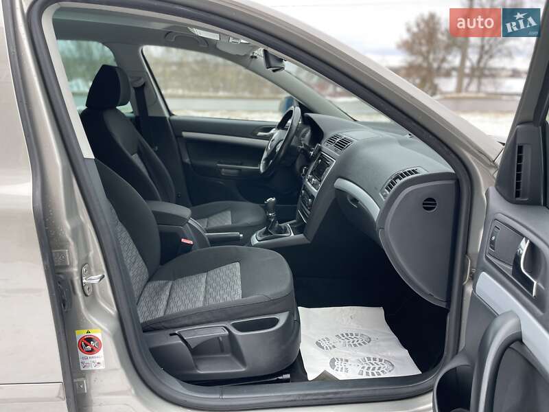 Універсал Skoda Octavia 2010 в Сумах фото 47 Універсал Skoda Octavia 2010 в Сумах