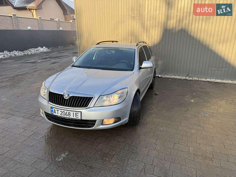 Универсал Skoda Octavia 2010 в Ивано-Франковске