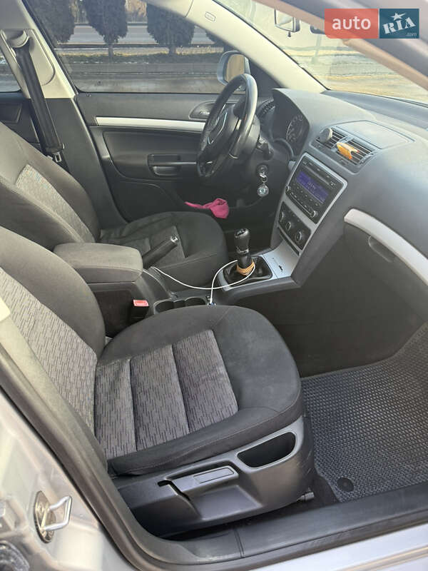 Универсал Skoda Octavia 2010 в Ивано-Франковске
