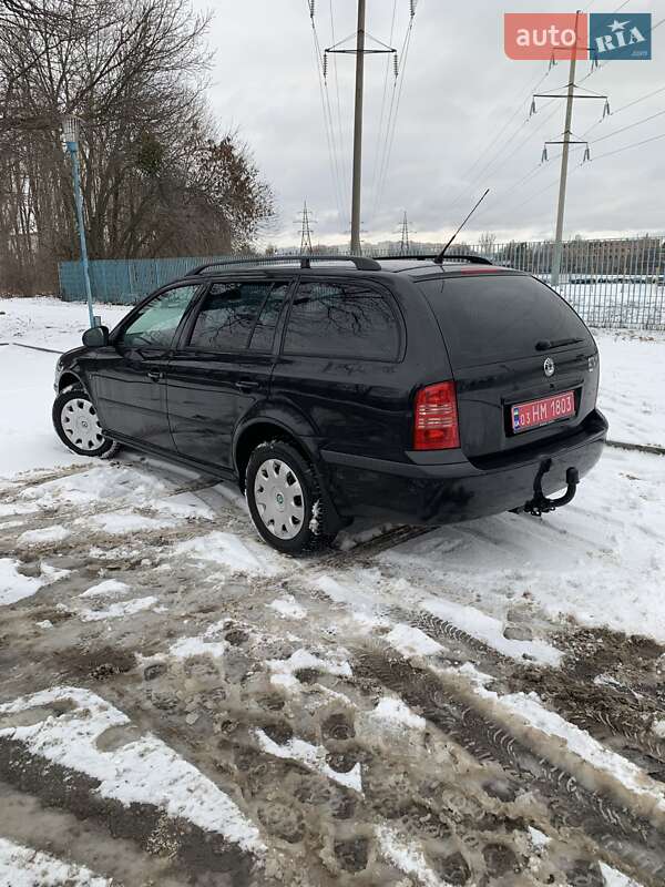 Универсал Skoda Octavia 2009 в Полтаве