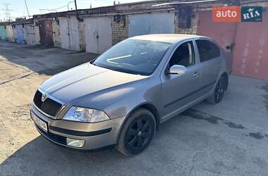 Лифтбек Skoda Octavia 2007 в Братском