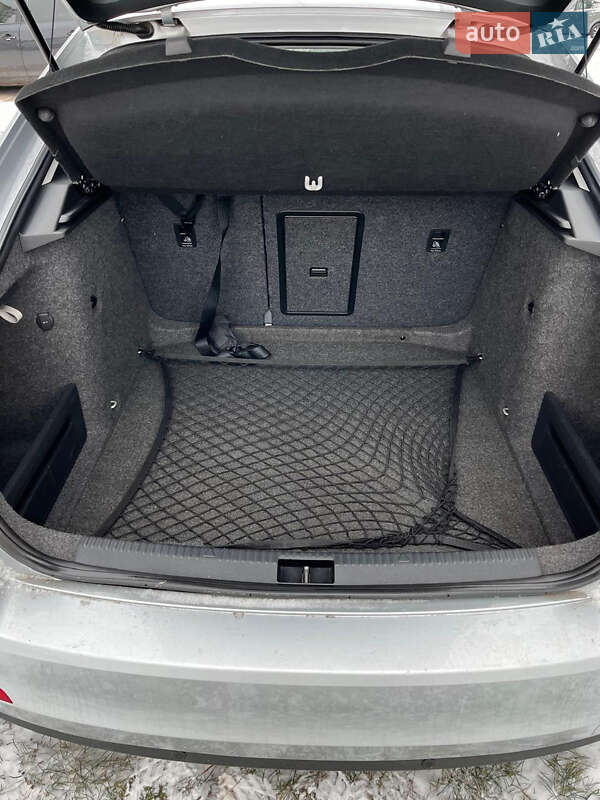 Лифтбек Skoda Octavia 2013 в Чернигове фото 13 Лифтбек Skoda Octavia 2013 в Чернигове