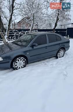 Лифтбек Skoda Octavia 2004 в Стрые