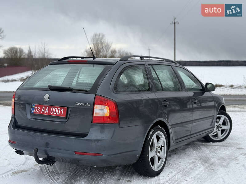 Универсал Skoda Octavia 2011 в Березане