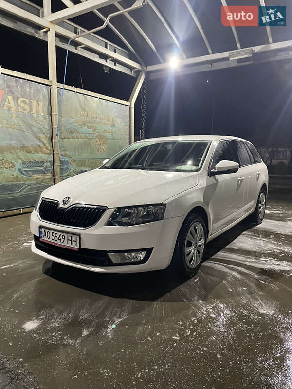 Универсал Skoda Octavia 2015 в Иршаве фото 3 Универсал Skoda Octavia 2015 в Иршаве