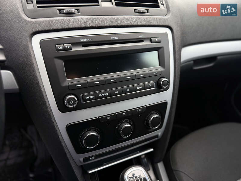 Лифтбек Skoda Octavia 2011 в Днепре